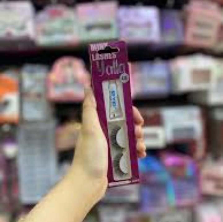 رموش يالا كثيفه بالاصق